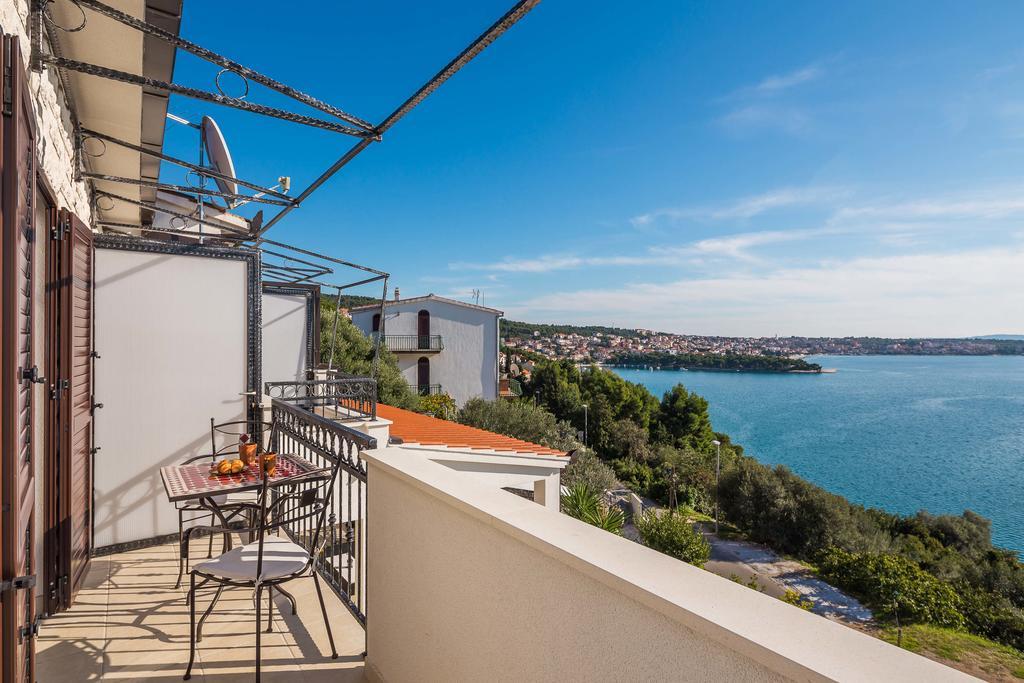 Apartments Panorama 2 Trogir Exterior foto